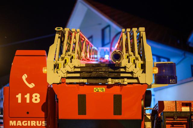 开心消消乐304关翻转石门的阻碍