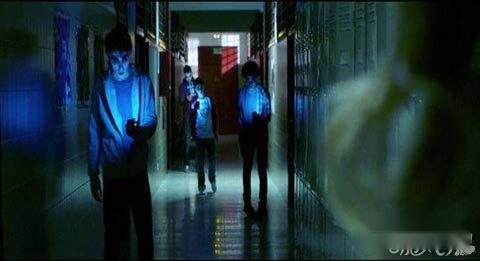 脑洞大开西班牙政府用僵尸游戏治手机综合症 脑洞大开西班牙政府用僵尸游戏治手机综合症