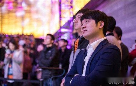 专访EDG教练阿布 队员正在努力的找回最好的状态