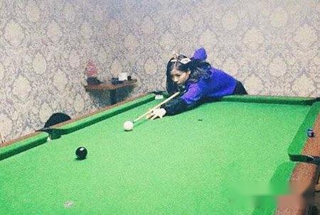 台球大师妹纸自曝以前爱好就是打台球