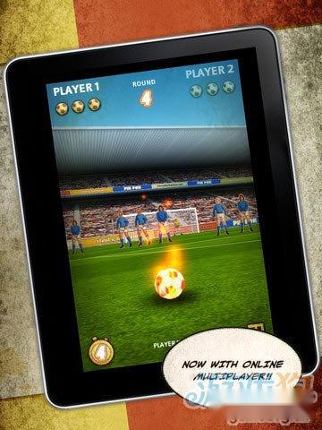 iOS另类足球游戏《手指任意球》体验精细复古画风